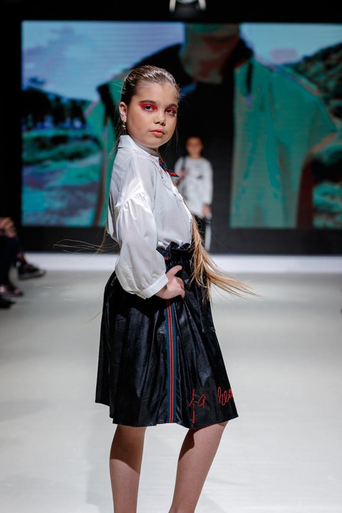 Второй день Junior Fashion Week: фешн-всплеск на столичном подиуме - 52 - изображение
