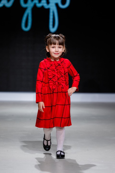 Роскошные коллекции от мировых брендов были представлены на Junior Fashion Week - 8 - изображение