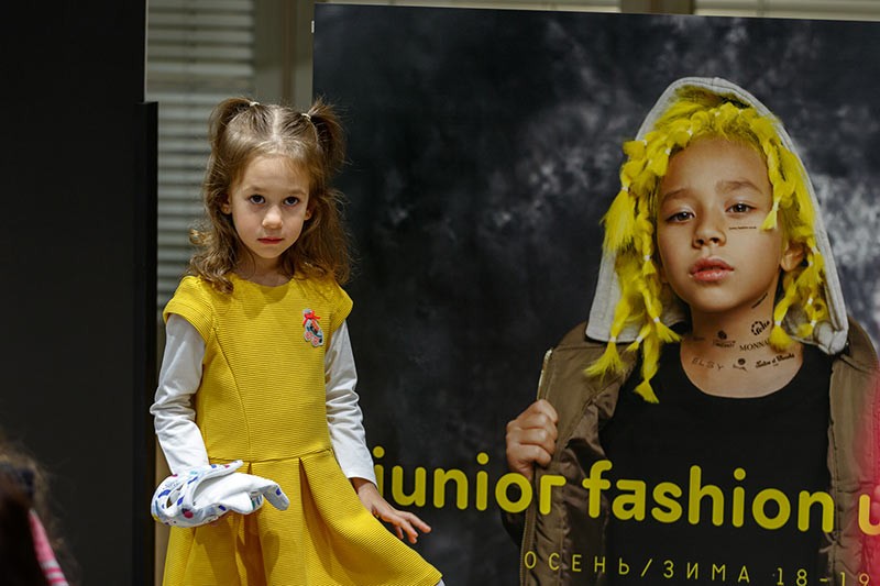 Роскошные коллекции от мировых брендов были представлены на Junior Fashion Week - 97 - изображение