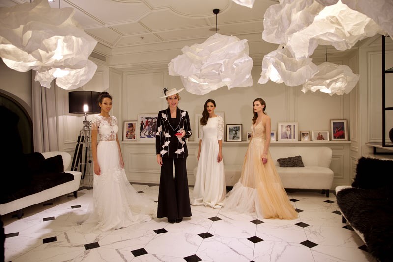 Замуж с Андре Таном: дизайнер представил коллекцию свадебных платьев - 8 - изображение