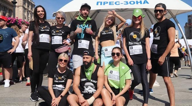 Українські зірки підтримають «Пробіг наосліп» - 1 - изображение