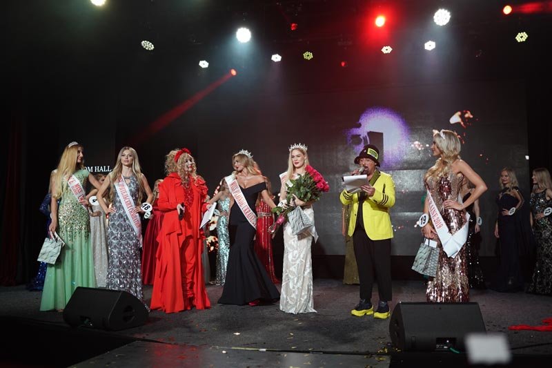 Дима Коляденко сделал предложение и подарил кольцо Ирине Билык на конкурсе Miss Blonde Ukraine 2019! - 15 - изображение