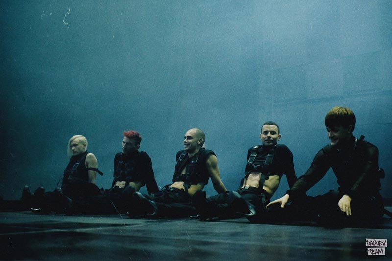 Группа KAZAKY доверила Алану Бадоеву свое возвращение на арт-трассы танцевально-музыкальной вселенной - 1 - изображение