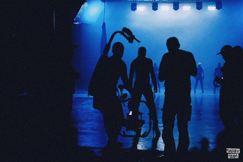 Группа KAZAKY доверила Алану Бадоеву свое возвращение на арт-трассы танцевально-музыкальной вселенной - 6 - изображение