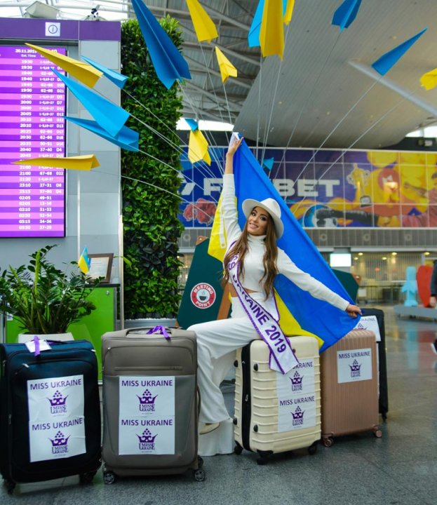 Мисс Украина Маргарита Паша вылетела в Лондон за короной Мисс Мира - 6 - изображение