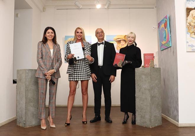 Художница Анна Гомонова получила престижную награду в Риме  - 2 - изображение