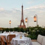 Ресторан в Париже