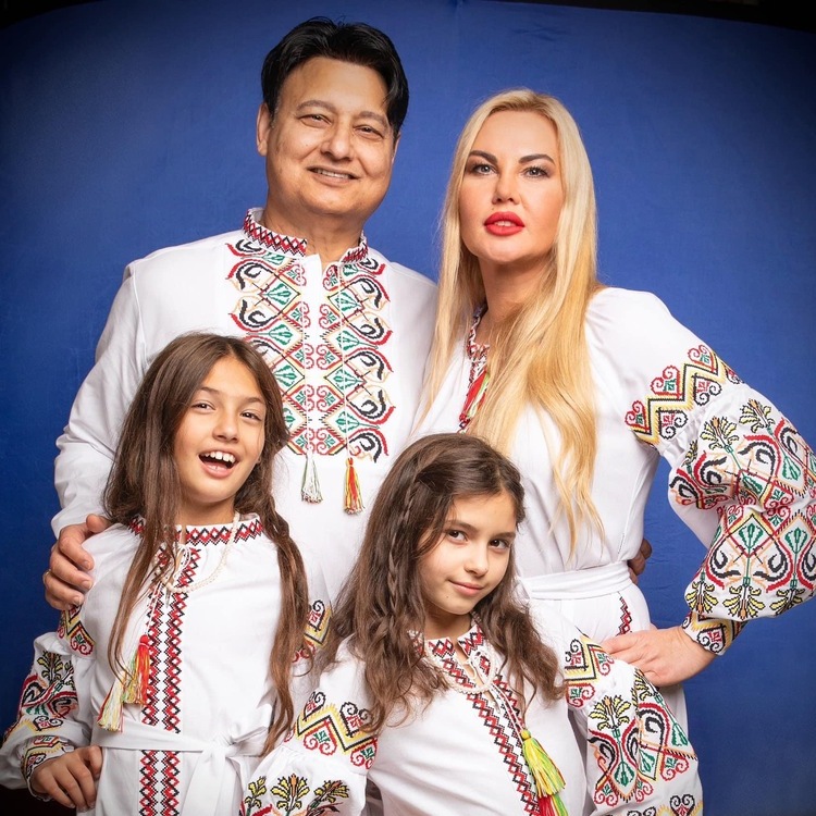 Співачка KAMALIYA заінтригувала новим відео зі своєю сім’єю - 1 - изображение