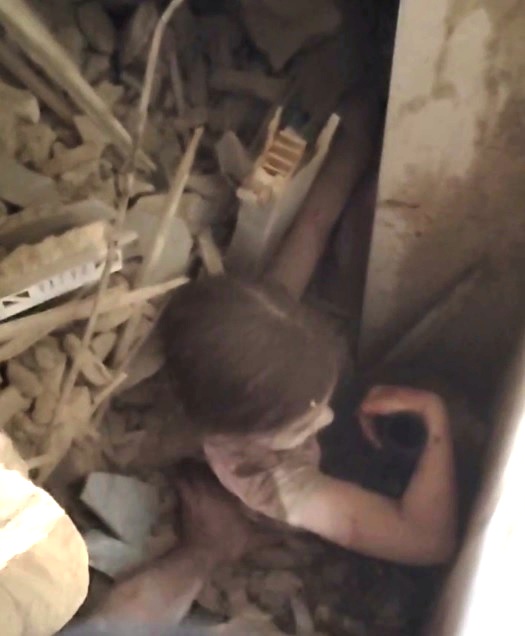 Незламна мама, в будинок якої влучила російська ракета - 4 - изображение