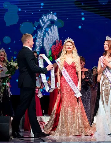 У Києві на конкурсі Mrs. Ukraine International 2018 вибрали найуспішнішу українку - 19 - изображение