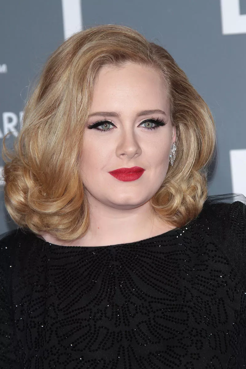 Фанаты Adele устроили трогательный флешмоб в поддержку певицы - 1 - изображение