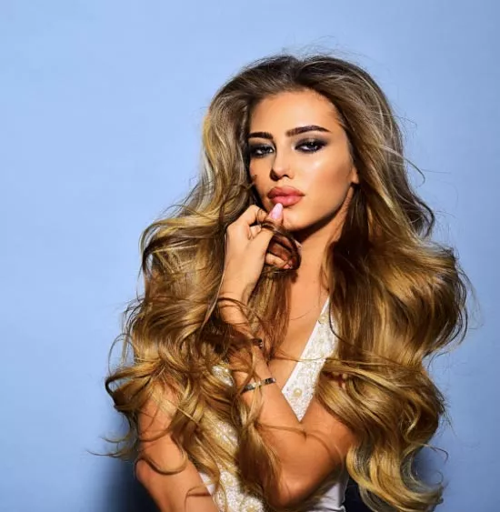 Горячая телеведущая с болгарскими корнями претендует на корону Мисс Украина - 9 - изображение