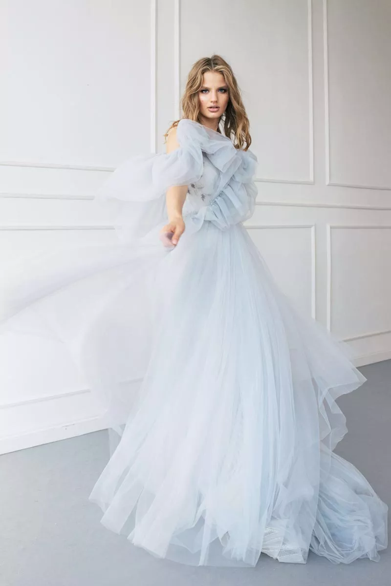 Свадебные платья: воздушные, летящие и элегантные - 2 - изображение