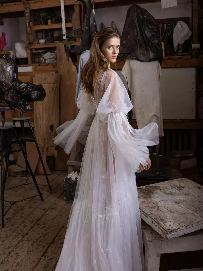 Свадебные платья: воздушные, летящие и элегантные - 5 - изображение