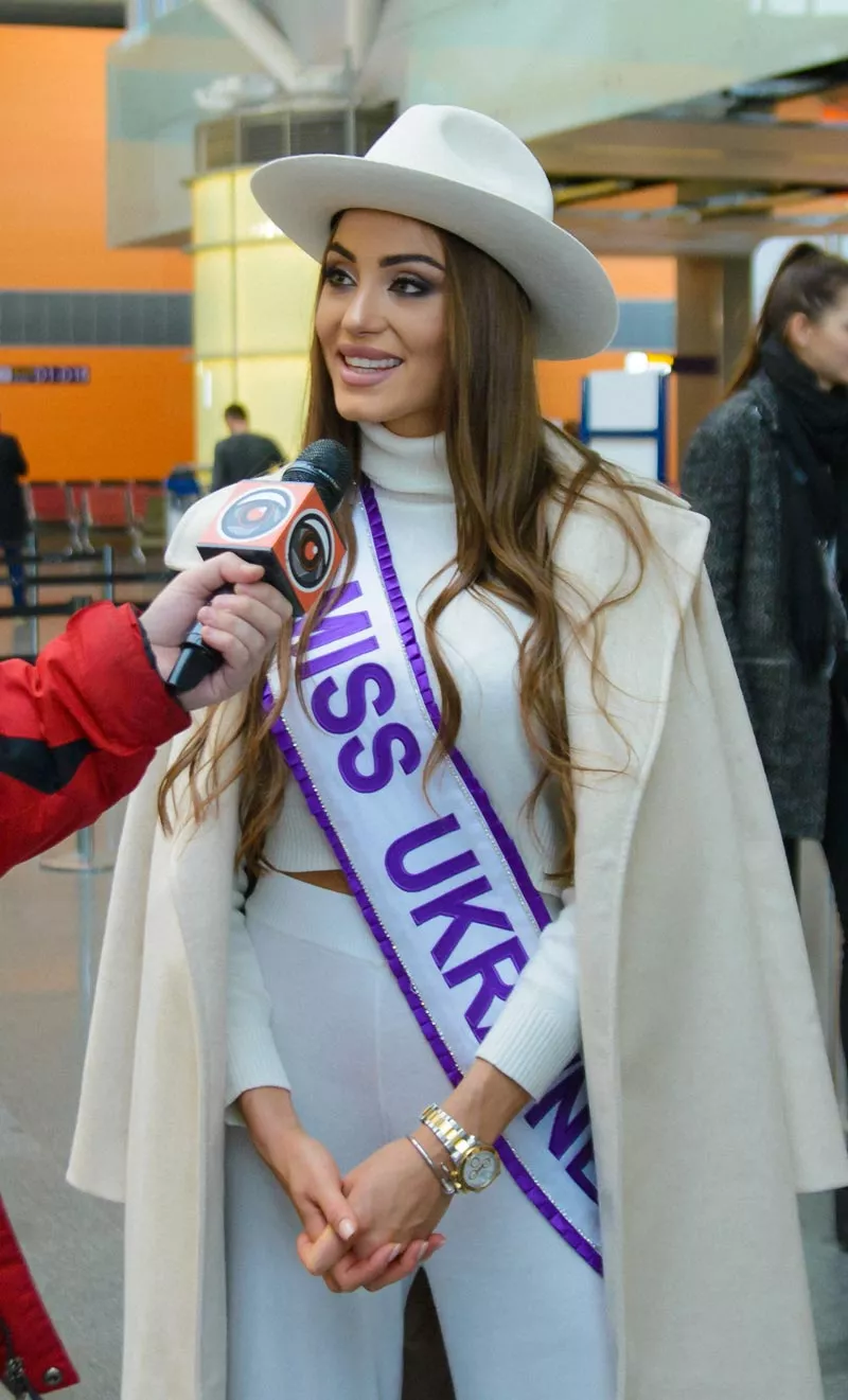 Мисс Украина Маргарита Паша вылетела в Лондон за короной Мисс Мира - 2 - изображение