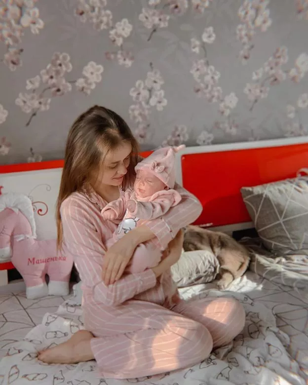 Katya Galuzinskaya: «З появою двох смужок на тесті наша сім’я стала іншою» - 2 - изображение