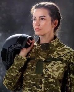 Українські валькірії: жінки в армії як захисниці рідної землі  - 10 - изображение