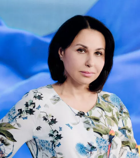 Yalangoch jinsiy aloqa qiz kokrak