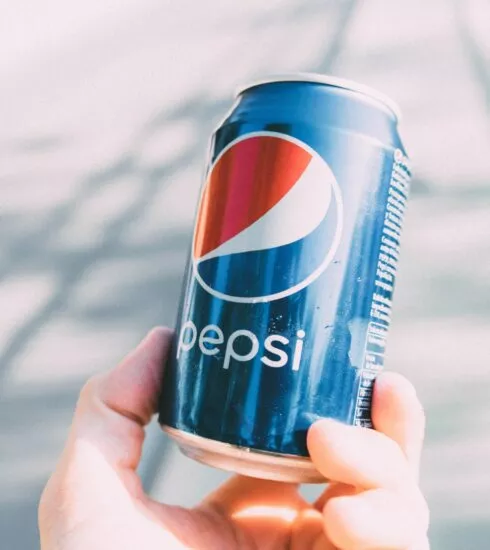 Pepsi changes its logo