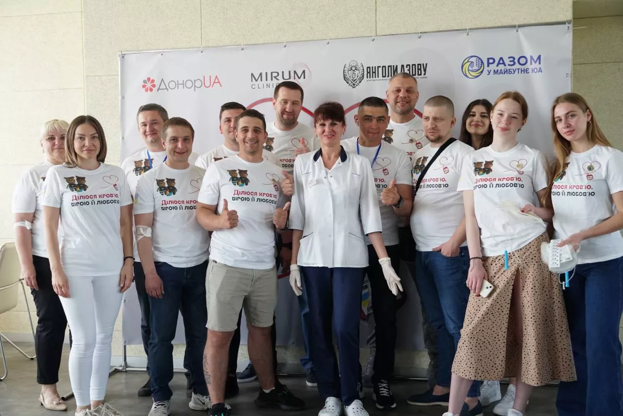 Ukrainian celebrities support blood donors - 4 - изображение